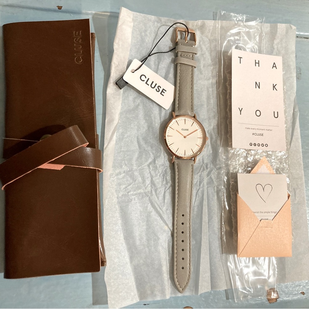 Cluse minimalist watch